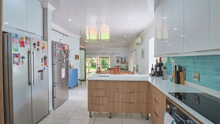 3 Bedroom Property for Sale in Safari Gardens North West